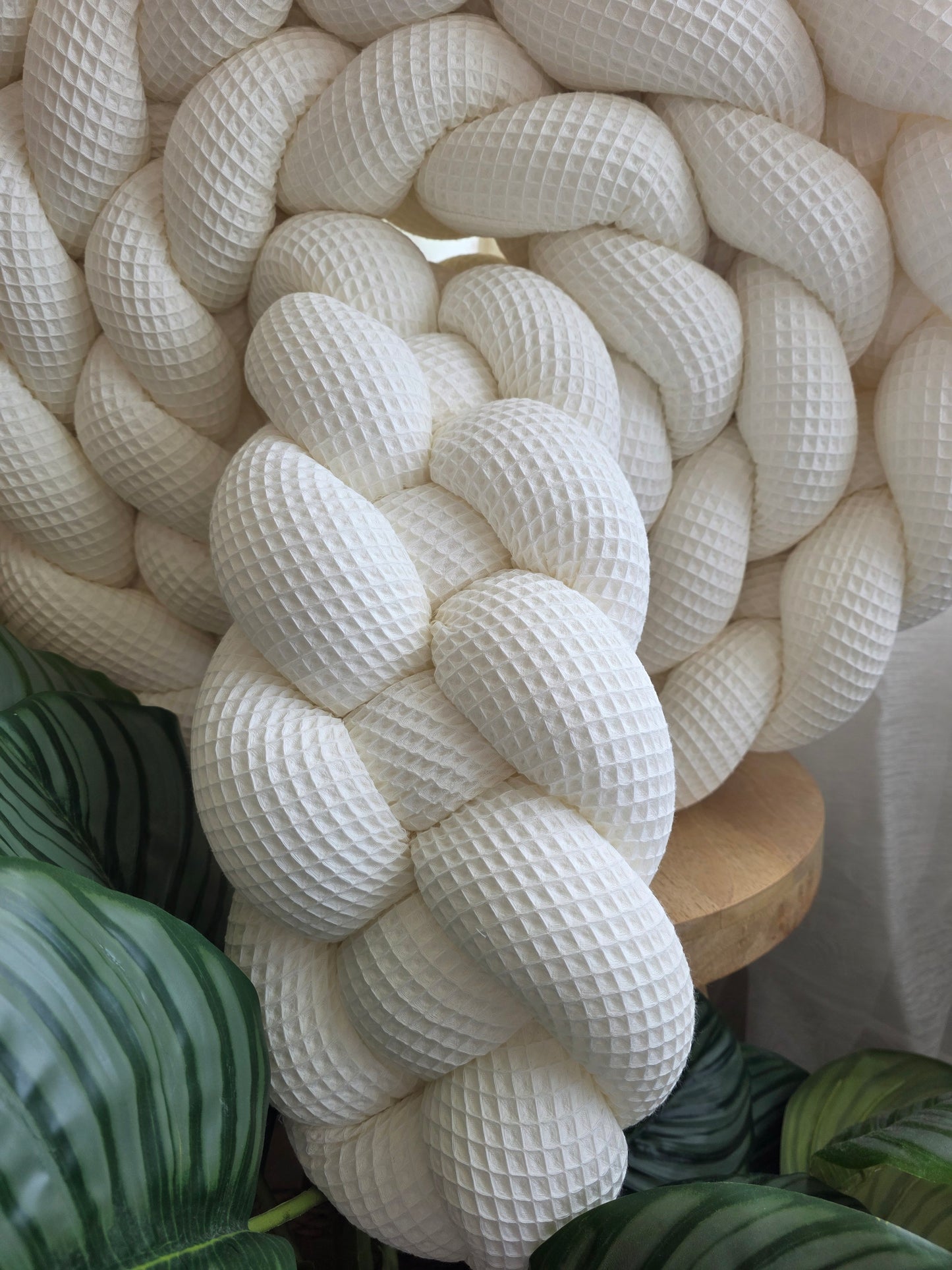 4-Strand Waffle Braided Double Bed Bumper