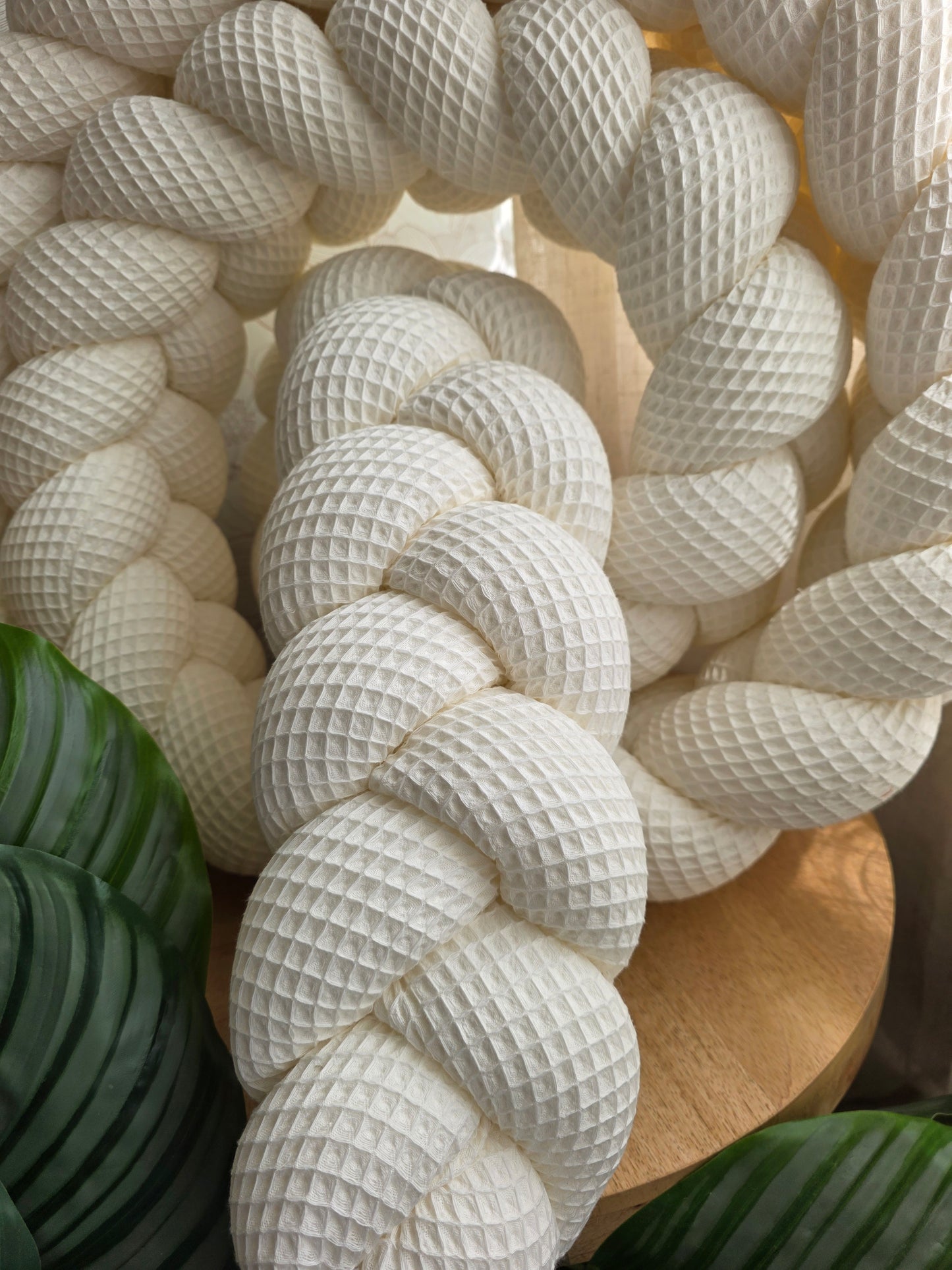 3-Strand Waffle Braided Double Bed Bumper