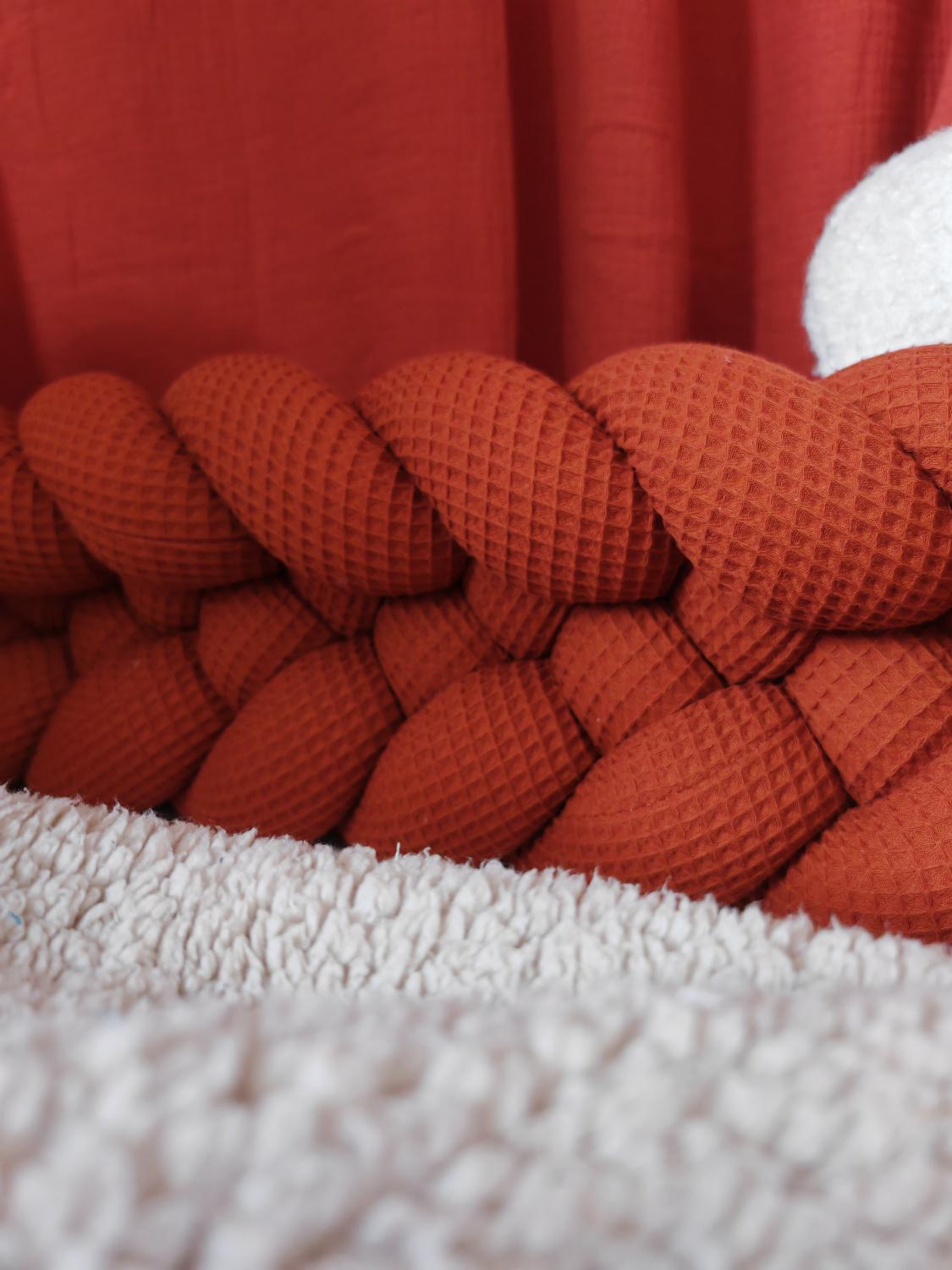 5-Strand Waffle Braided Twin Bed Bumper