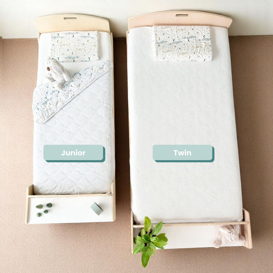 CHERRY JUNIOR - Montessori Floor Bed with Shelves