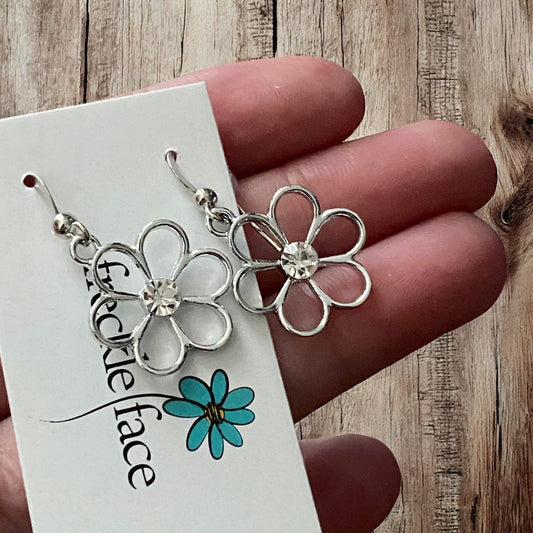 Cutie Patootie Flower Earrings – Silver Floral Dangles with Rhinestone Center