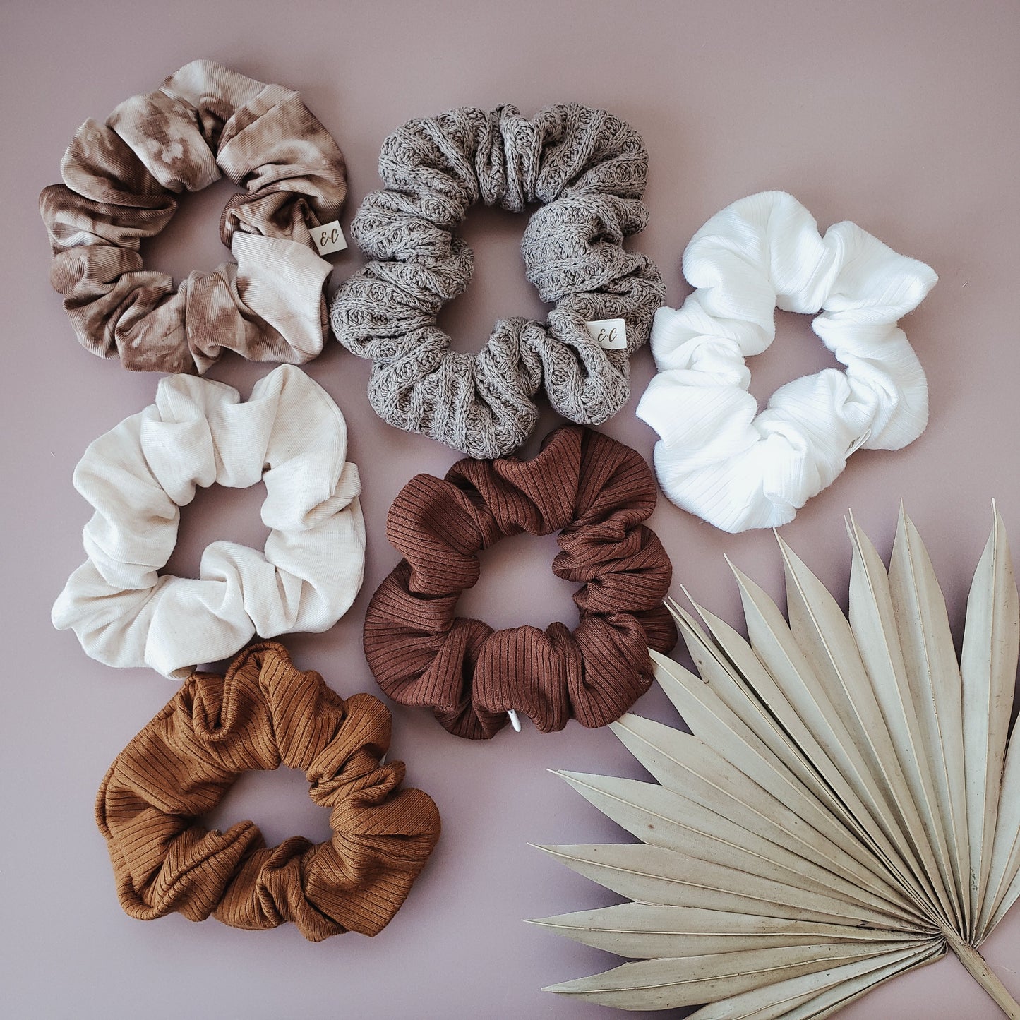 Ribbed Modal Scrunchie | White