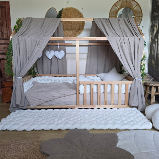 The House Bed