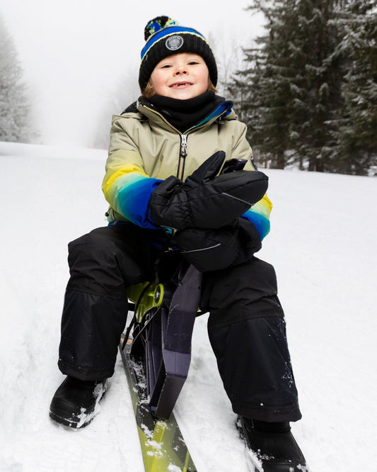 Winter Mittens Play Black