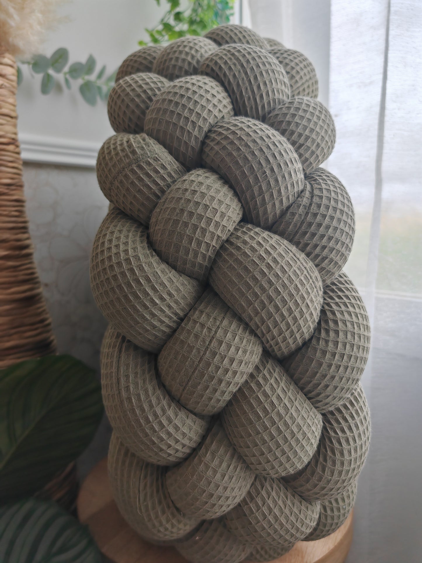 5-Strand Waffle Braided Twin Bed Bumper