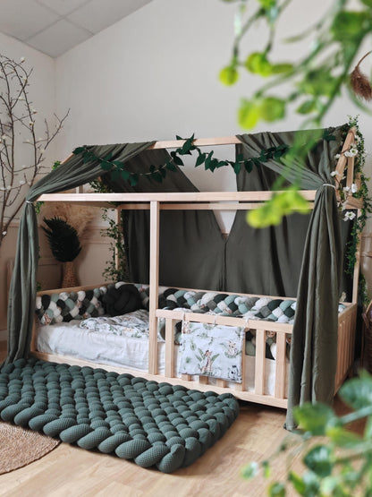 The House Bed