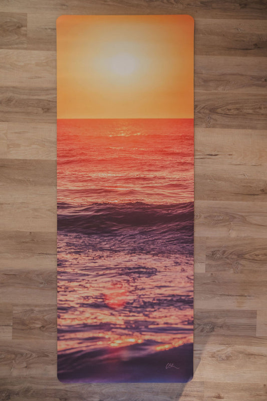 Ocean Ember – Non-Toxic Yoga & Pilates Mat – Art Design, Canada