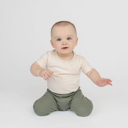Organic Cotton Baby Bodysuit – Cloud Short Sleeve Collection