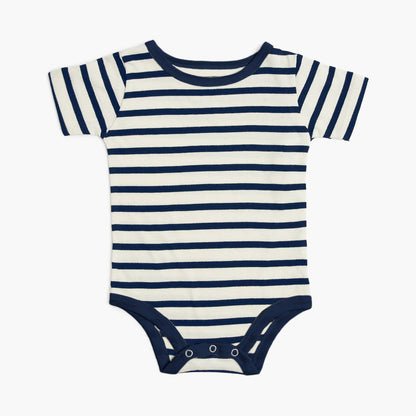 Organic Cotton Baby Bodysuit – Cloud Short Sleeve Collection