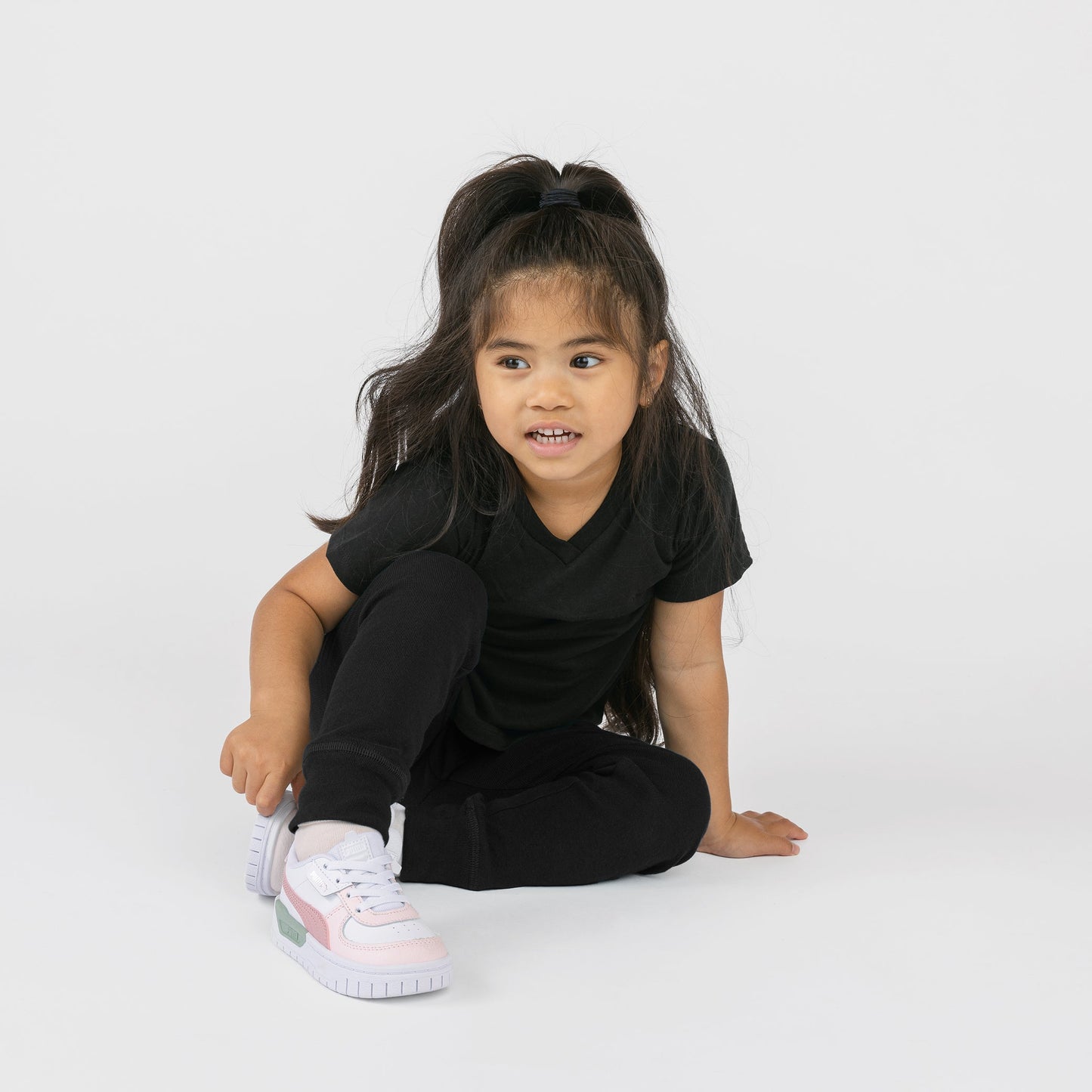 Organic Cotton V-Neck Tee – Cloud Collection