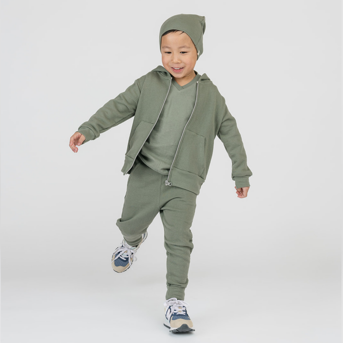 Organic Cotton V-Neck Tee – Cloud Collection