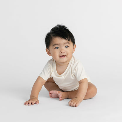 Organic Cotton Baby Bodysuit – Cloud Short Sleeve Collection